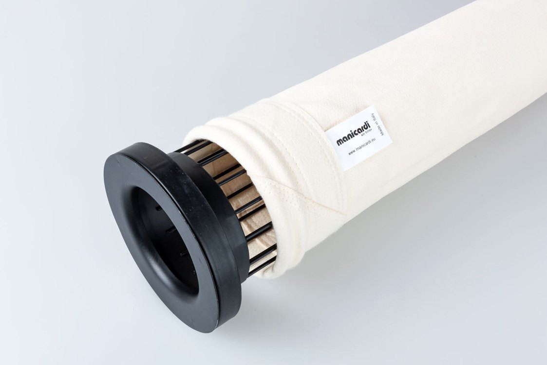 feltro PPS con guarnizione superiore tipo SNAP-RING